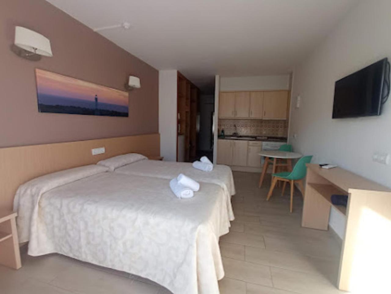 Apartamentos Orvay San Antonio (Ibiza) Exterior foto